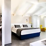 Western Royal Superga Hotel Coni