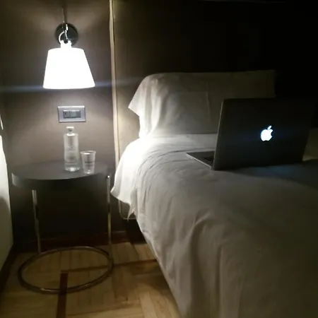 Western Royal Superga 4*