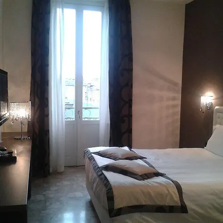 Otel Western Royal Superga