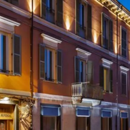 Western Royal Superga Hotel