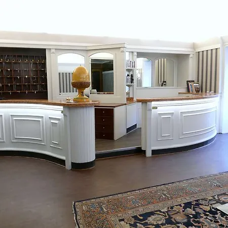 Western Royal Superga Hotel Cuneo