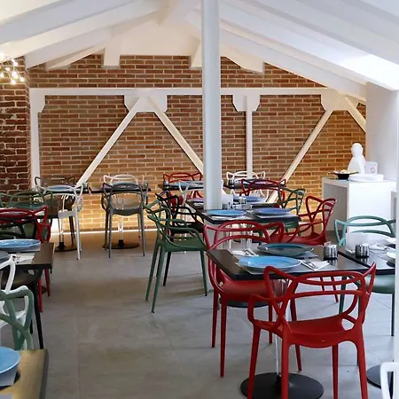 Western Royal Superga Cuneo