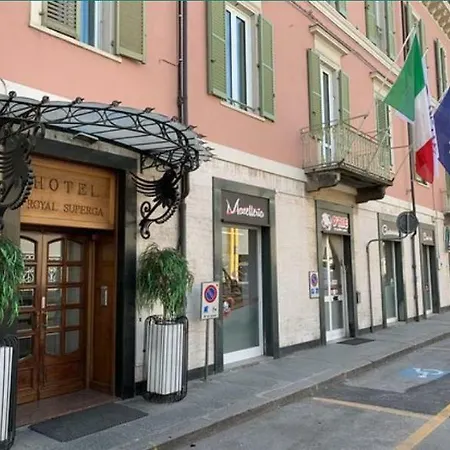 Western Royal Superga Hotel Cuneo