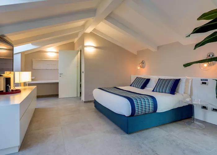 Otel Western Royal Superga 4*