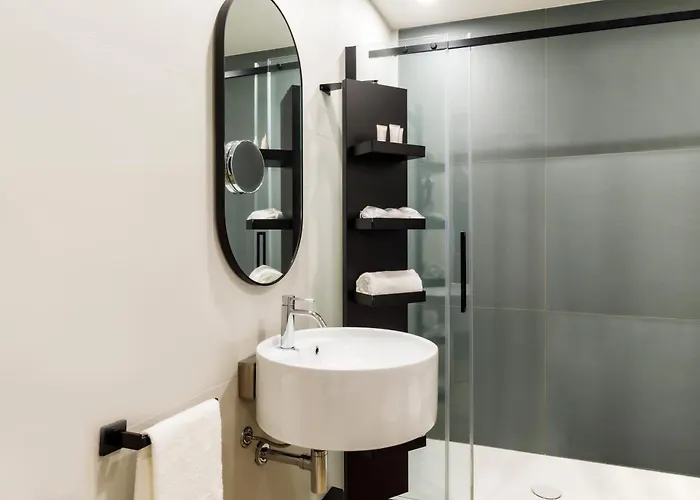 Otel Western Royal Superga 4*