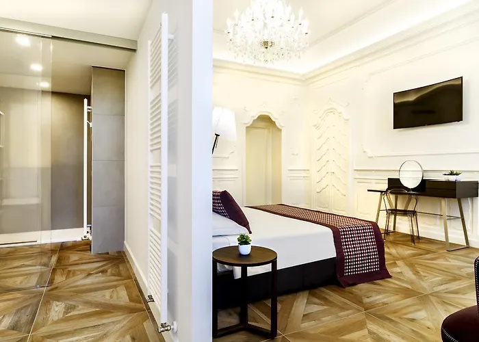 Western Royal Superga Otel 4*