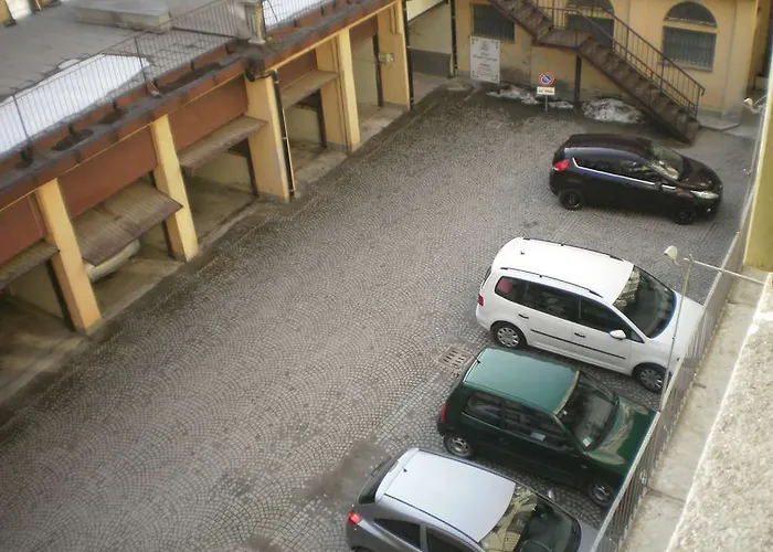 Western Royal Superga Cuneo